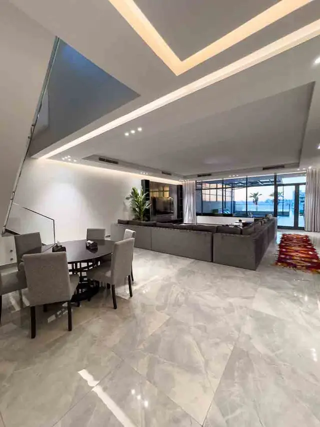Chalet 140